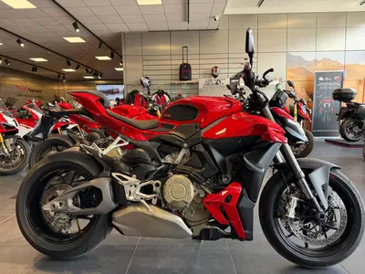 Ducati Streetfighter V4 (2025 - 26) usata