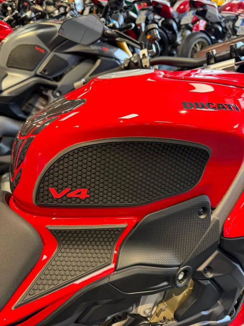 Ducati Streetfighter V4 (2025 - 26) (18)