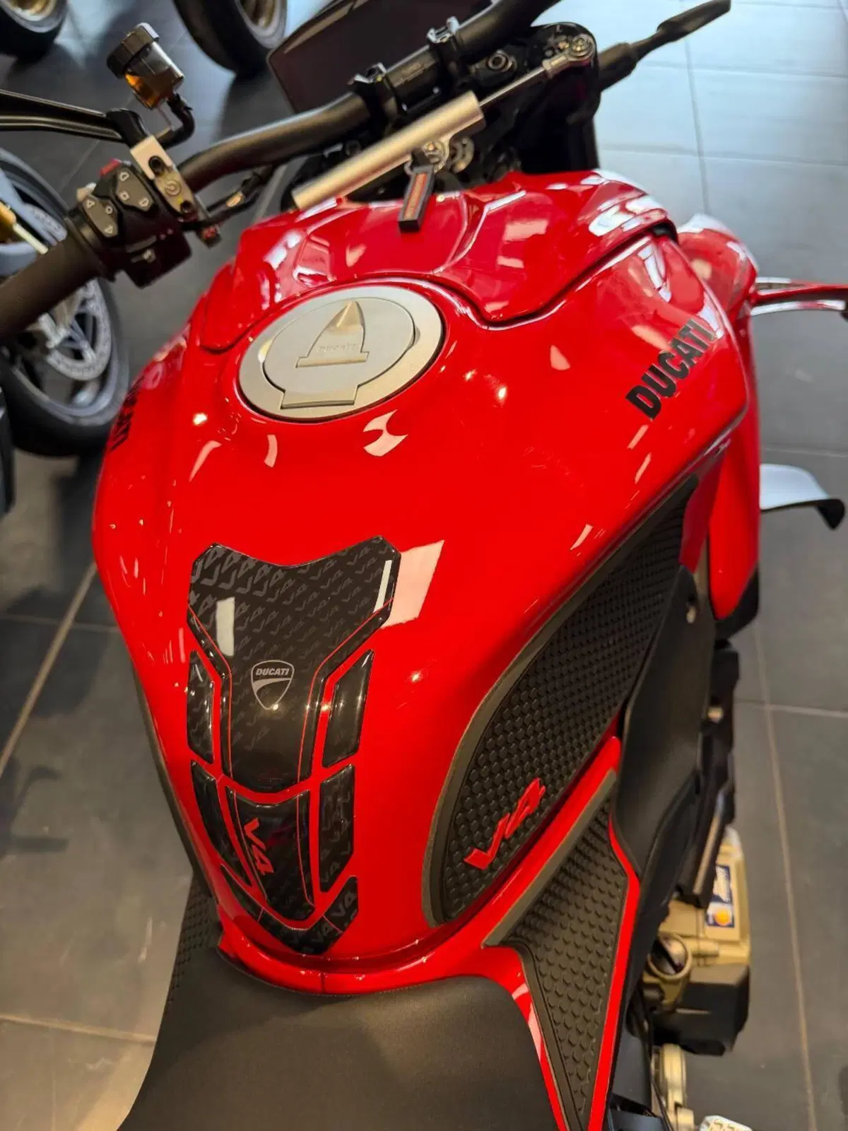 Ducati Streetfighter V4 (2025 - 26) (19)