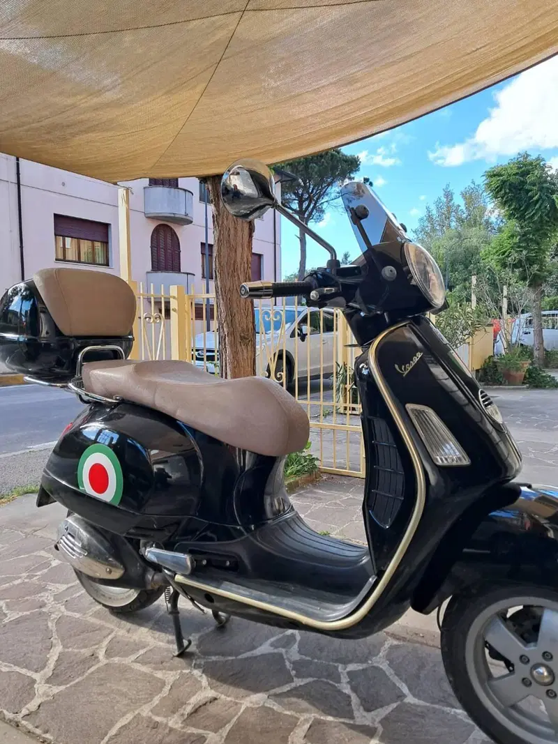 Vespa GTS 250 i.e. (5)