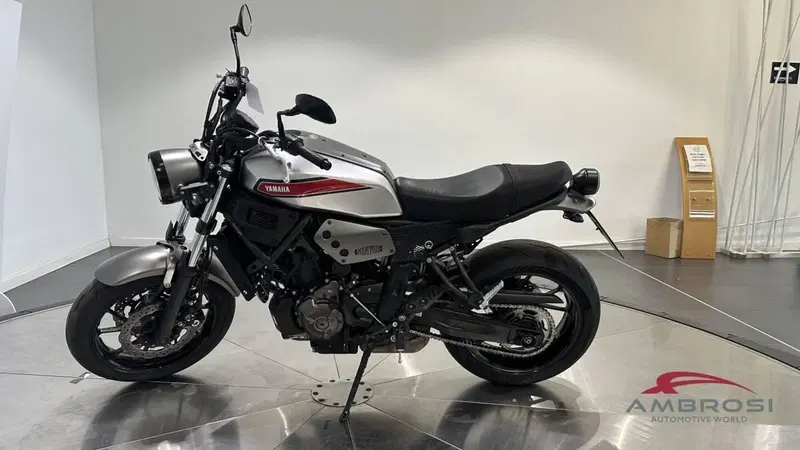 Yamaha XSR 700 ABS (2016 - 20) (3)