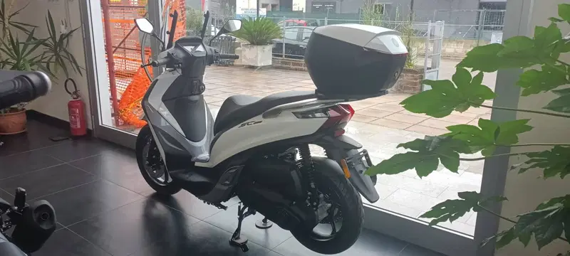 Morbidelli SC125LX (2024 - 26) (3)