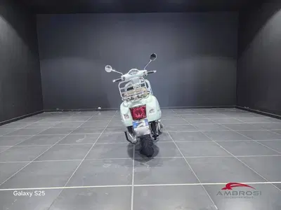 Vespa GTS 300 Super Hpe (2021 - 22) usata