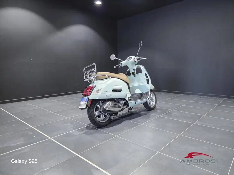 Vespa GTS 300 Super Hpe (2021 - 22) (9)