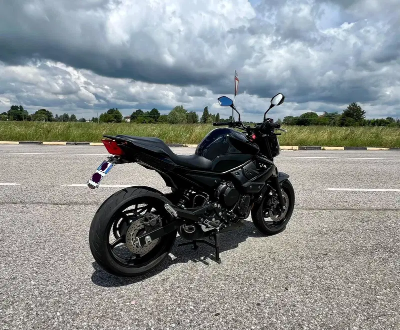 Yamaha XJ6 (2008 - 15) (2)