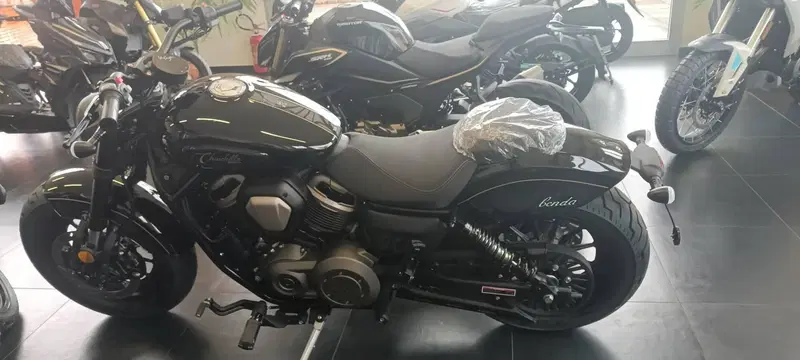 Benda Motorcycles Chinchilla 500 V2 (2025 - 26) (4)