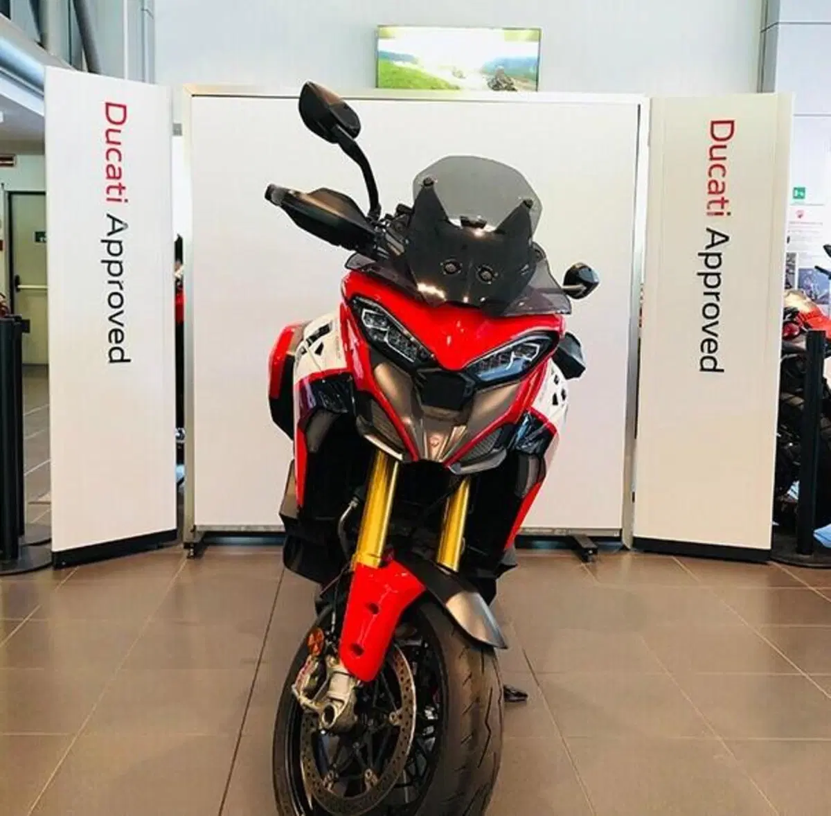 Ducati Multistrada V4 Pikes Peak (2021 - 24) (3)