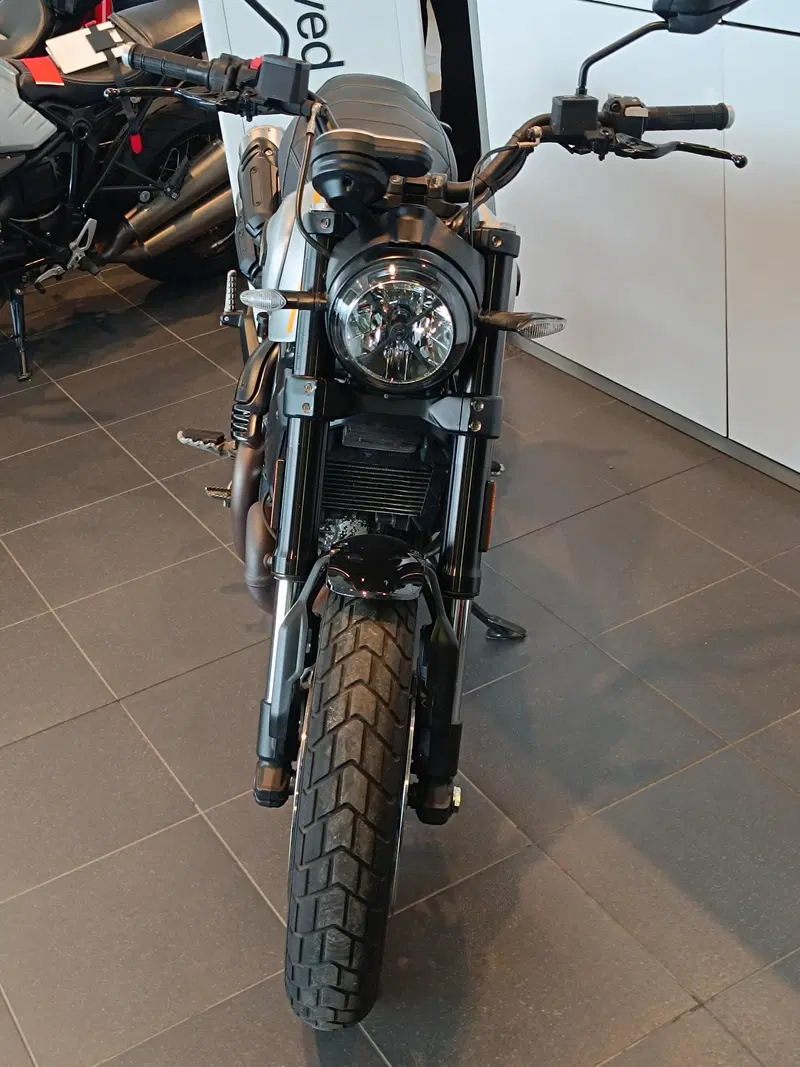 Ducati Scrambler 1100 Pro (2020 - 22) (2)
