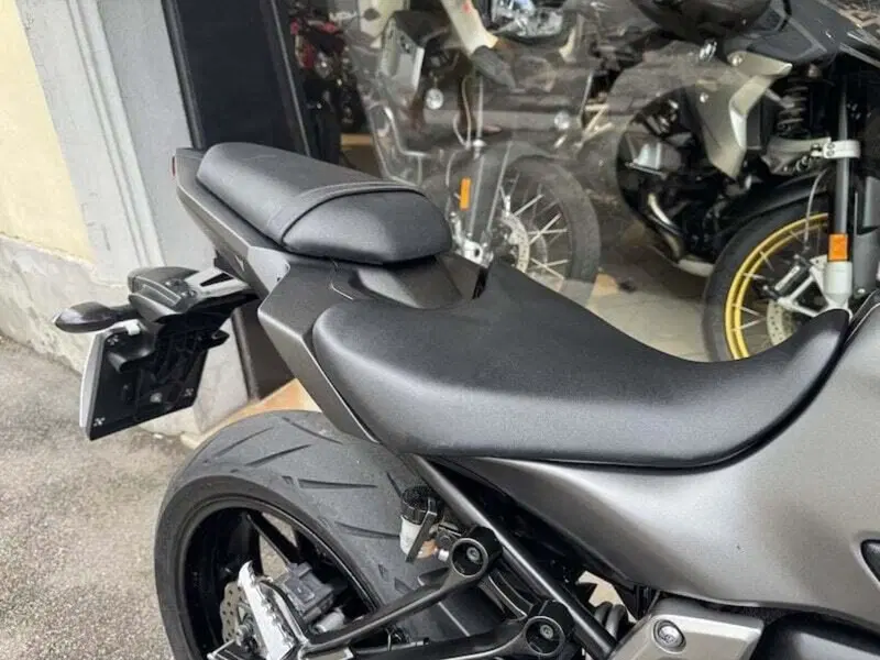 Yamaha MT-07 (2014 - 16) (4)