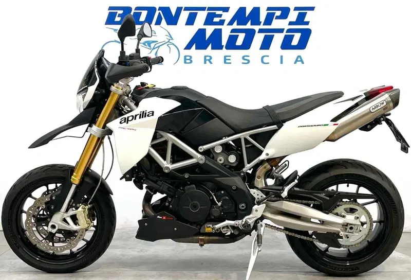 Aprilia Dorsoduro 750 ABS (2009 - 17) (2)