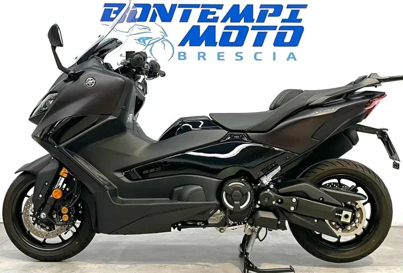 Yamaha T-Max 560 Tech Max (2022 - 24) (2)