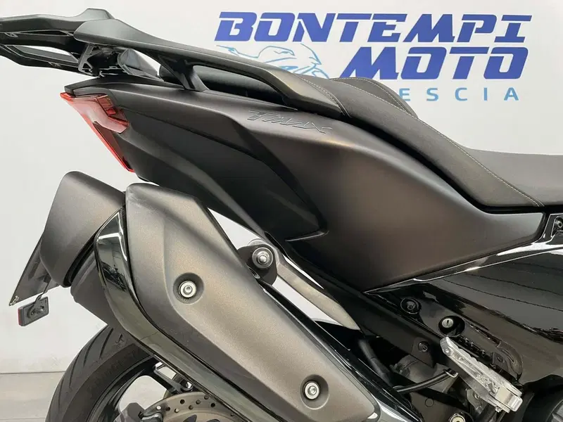 Yamaha T-Max 560 Tech Max (2022 - 24) (5)