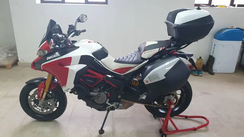 Ducati Multistrada 1260 Pikes Peak (2018 - 20)