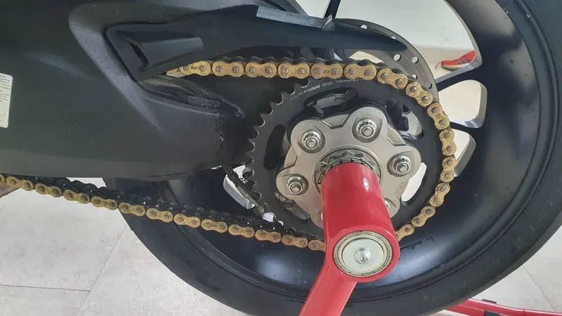 Ducati Multistrada 1260 Pikes Peak (2018 - 20) (4)