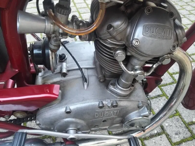 Ducati St 125 (7)