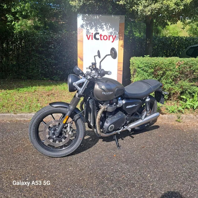 Triumph Street Twin 900 (2019 - 20) (5)