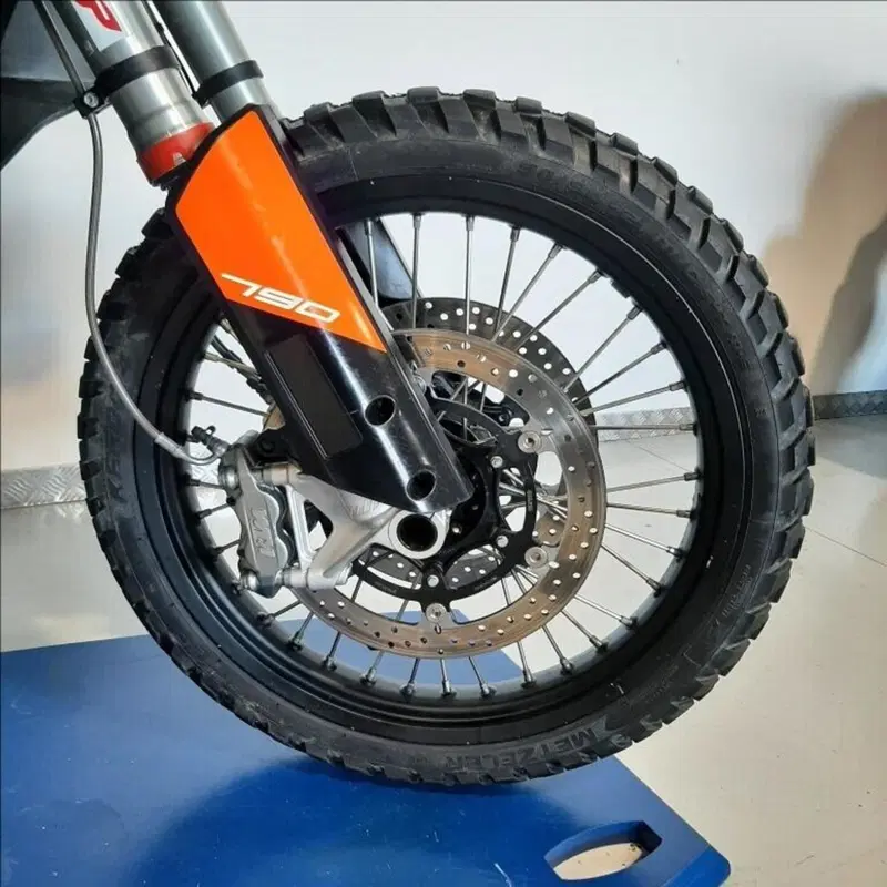 KTM 790 Adventure R (2019 - 20) (3)