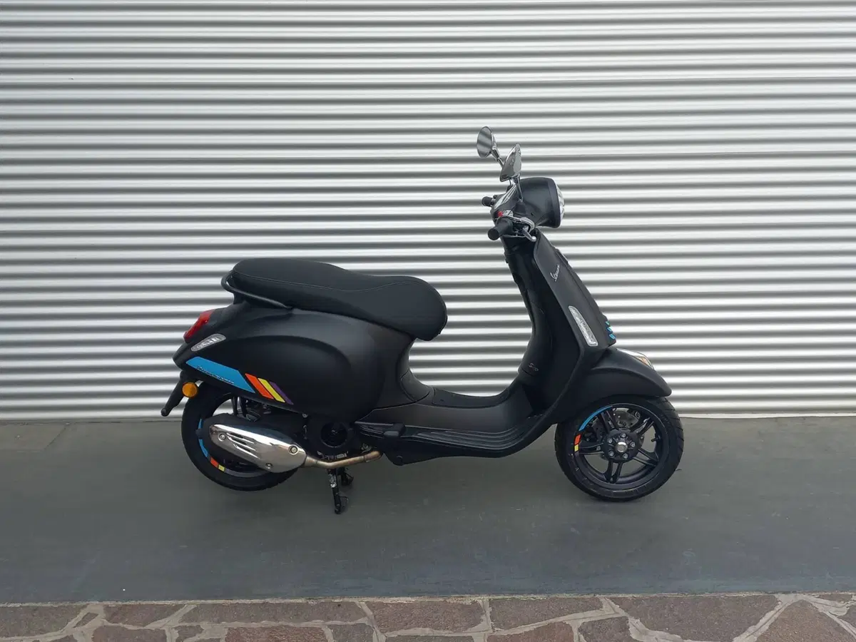 Vespa Primavera 150 S (2023 - 25) (2)