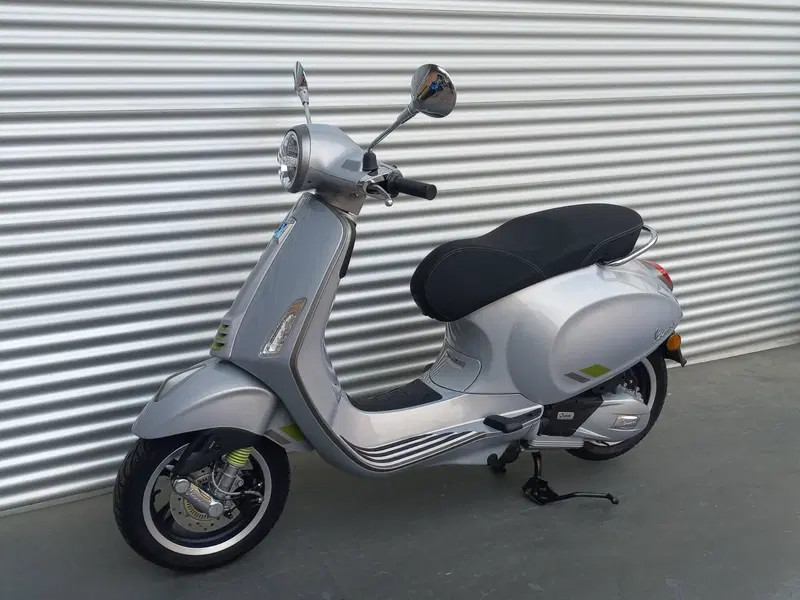 Vespa Primavera 150 Tech (2024 - 25) (4)