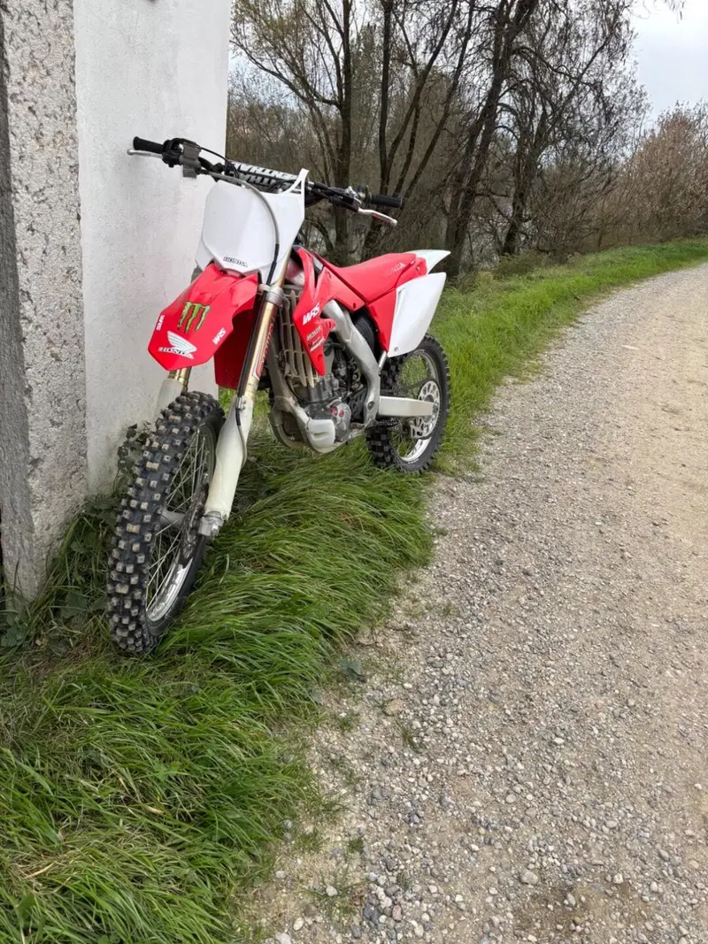 Honda CRF 250R (2009)