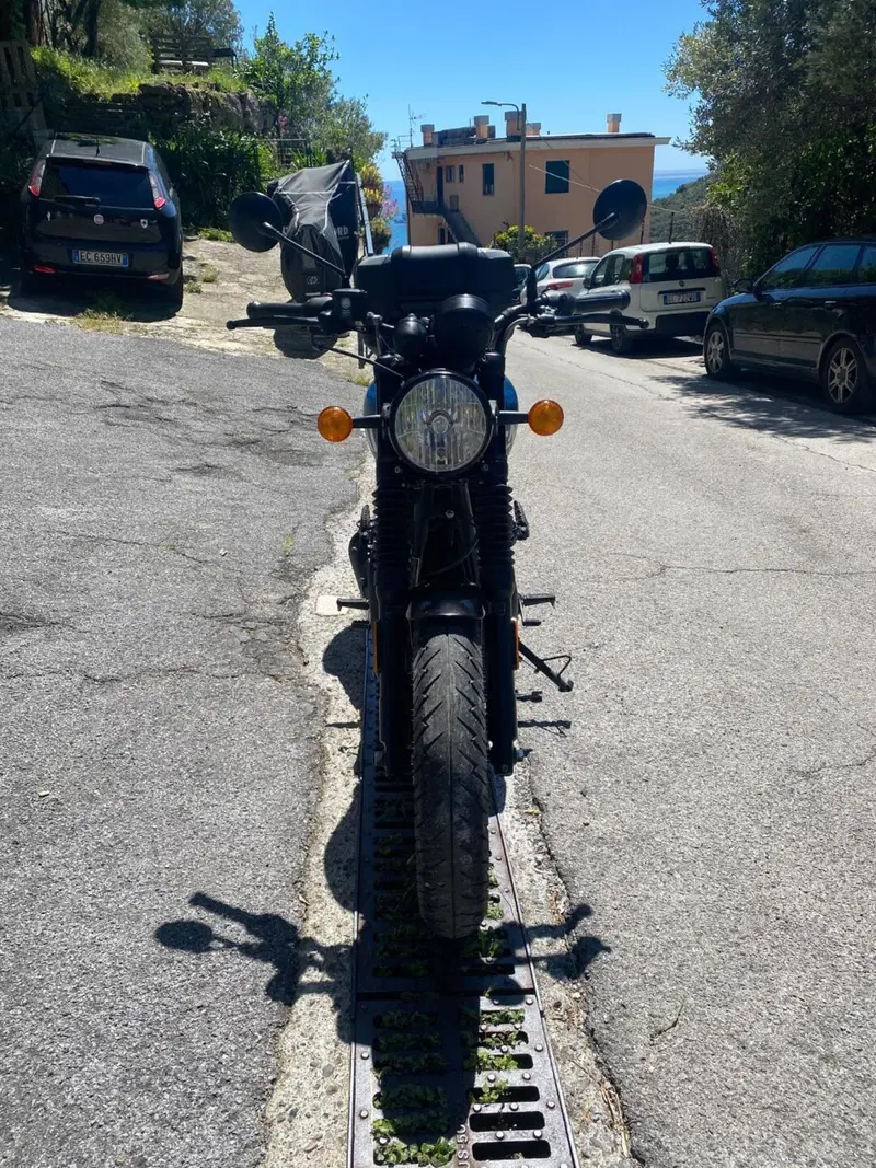 Royal Enfield HNTR 350 (2022 - 26) (3)