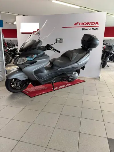 Suzuki Burgman AN 400 Lux ABS (2012 - 17) usata
