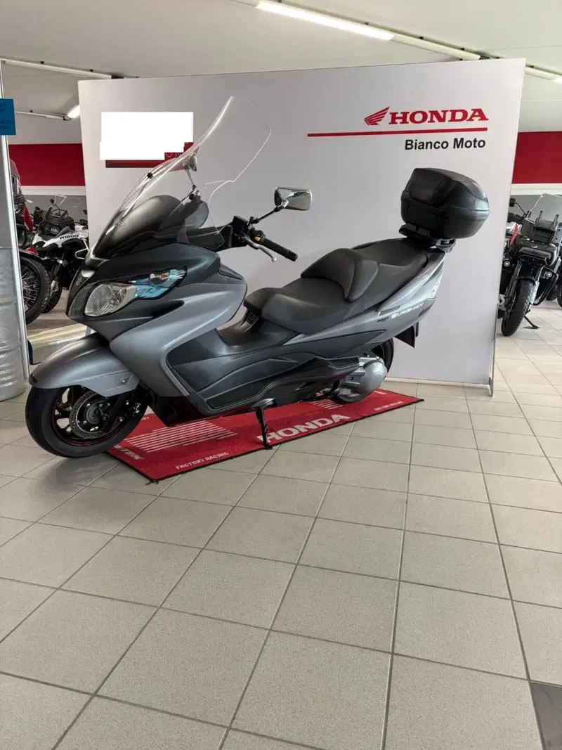 Suzuki Burgman AN 400 Lux ABS (2012 - 17)