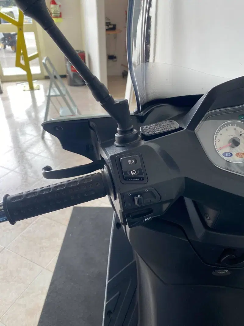 Sym CityCom 300 S (2015 - 17) (7)