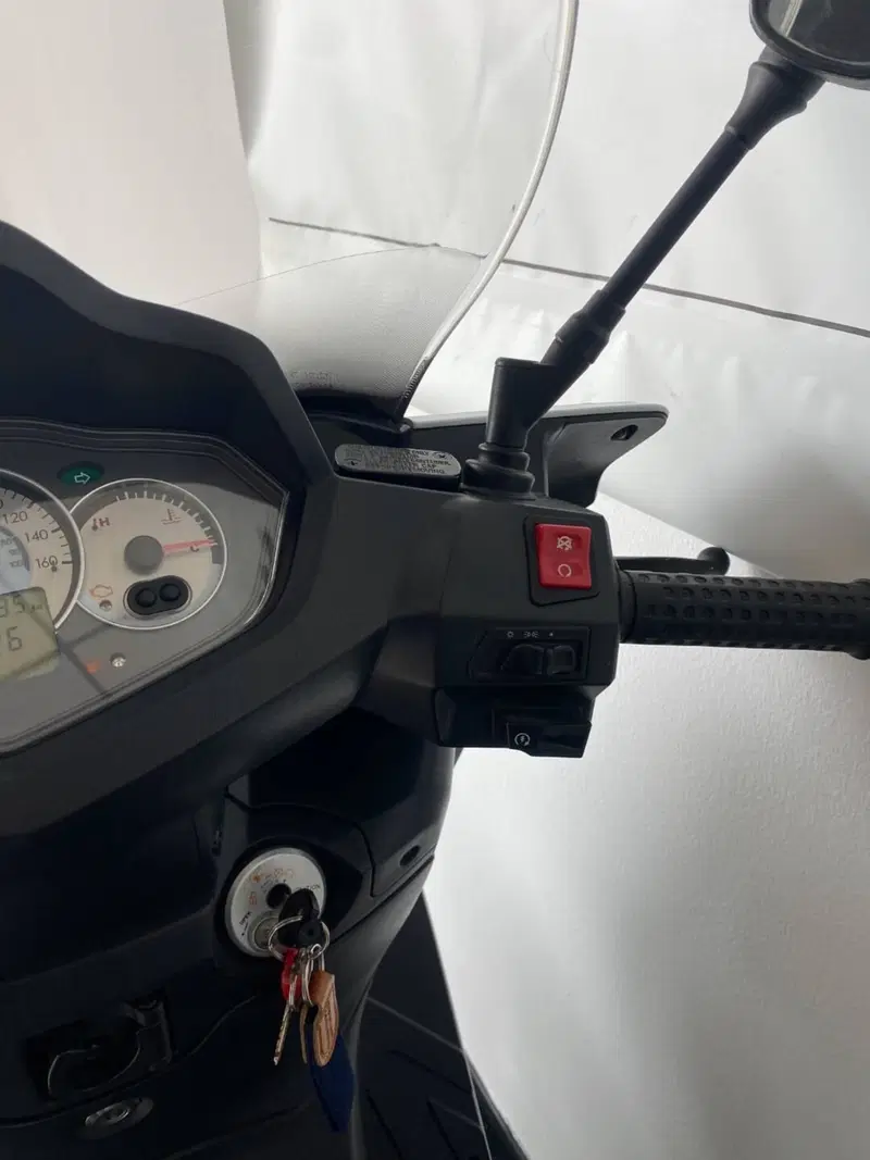 Sym CityCom 300 S (2015 - 17) (8)