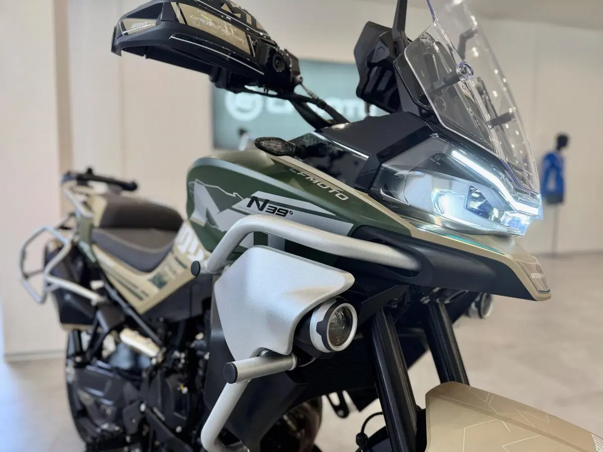 CFMOTO 800MT Limited Edition (2023 - 25) (4)
