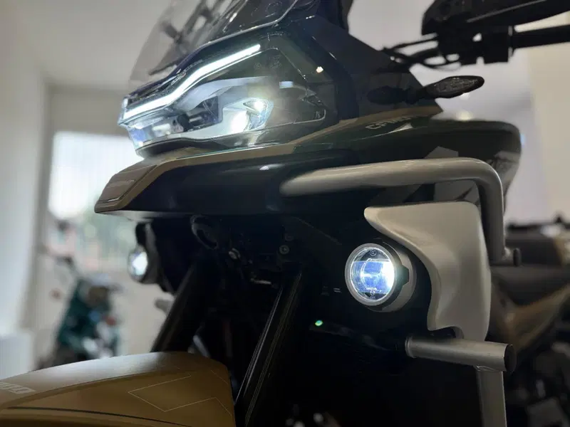 CFMOTO 800MT Limited Edition (2023 - 25) (6)