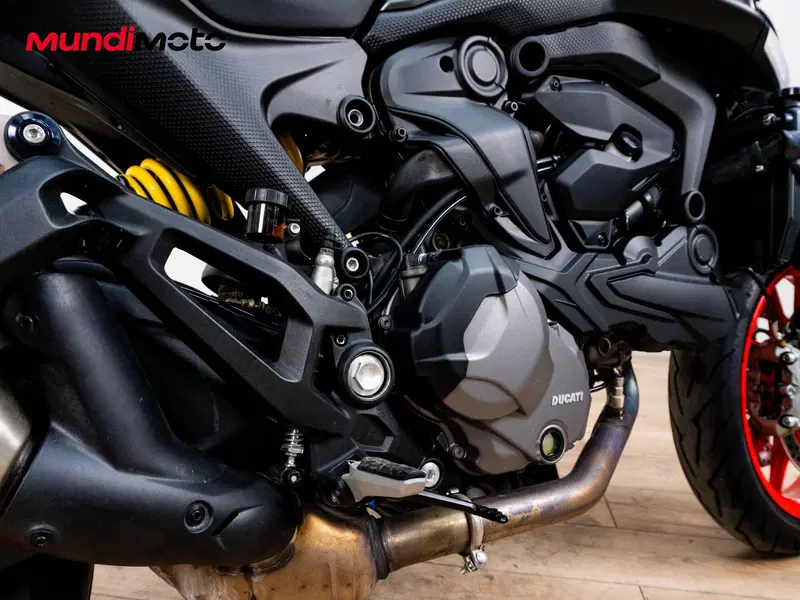 Ducati Monster 937 (2021 - 25) (4)