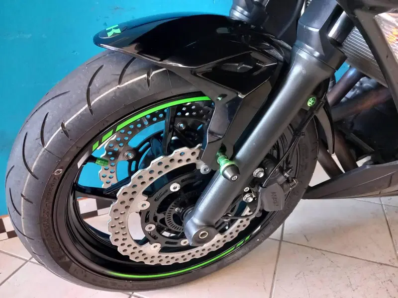 Kawasaki Ninja 650 (2017 - 19) (7)