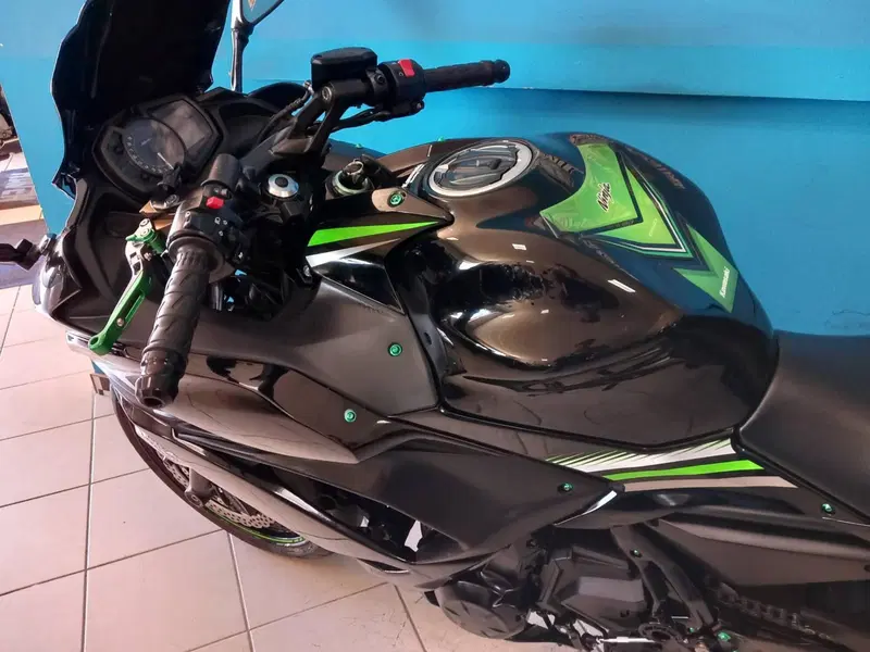 Kawasaki Ninja 650 (2017 - 19) (9)