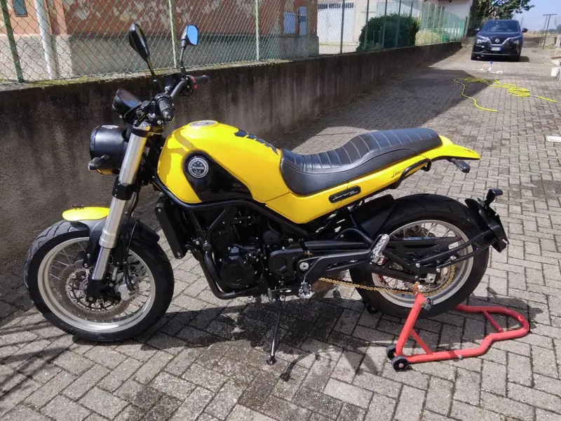 Benelli Leoncino 500 Trail (2021 - 26) (2)