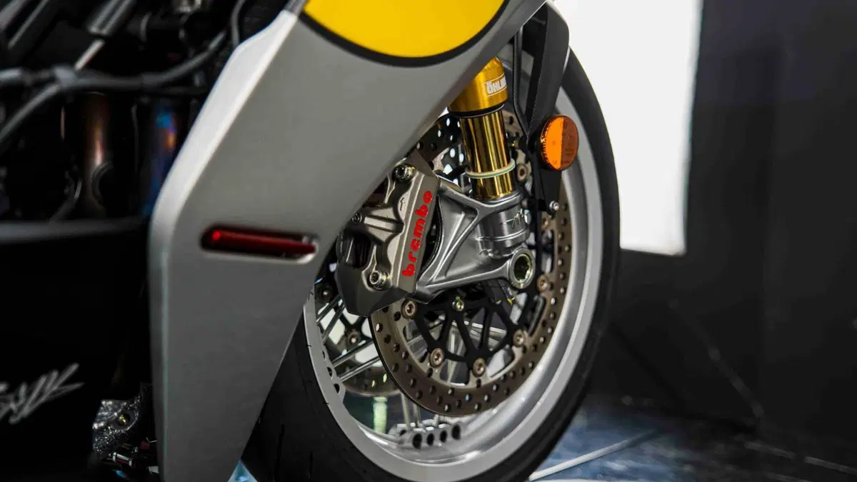 MV Agusta Superveloce 800 Ago (2021 - 23) (13)