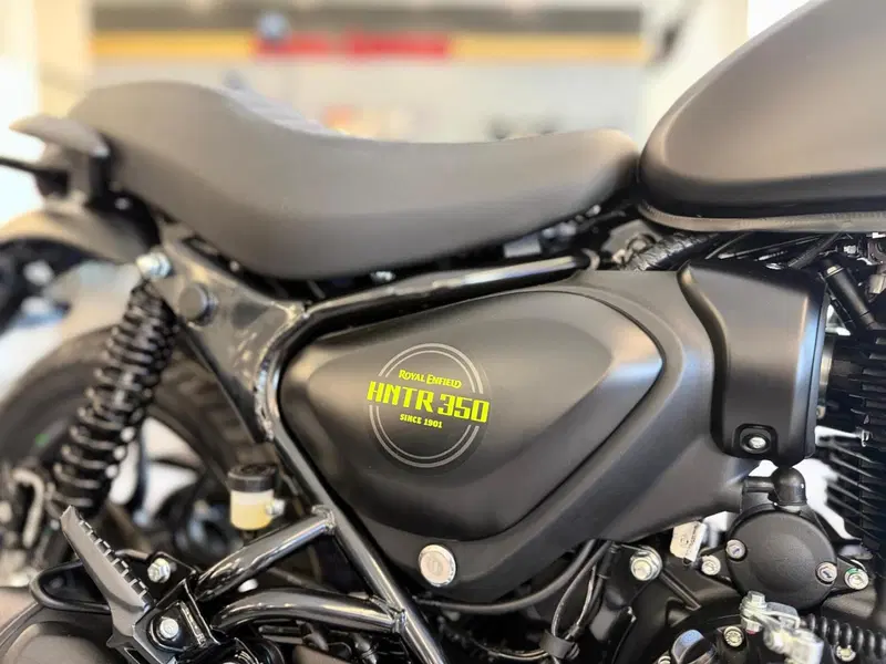 Royal Enfield HNTR 350 (2022 - 26) (2)