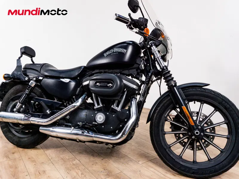 Harley-Davidson 883 Iron (2012 - 14) - XL 883N (2)