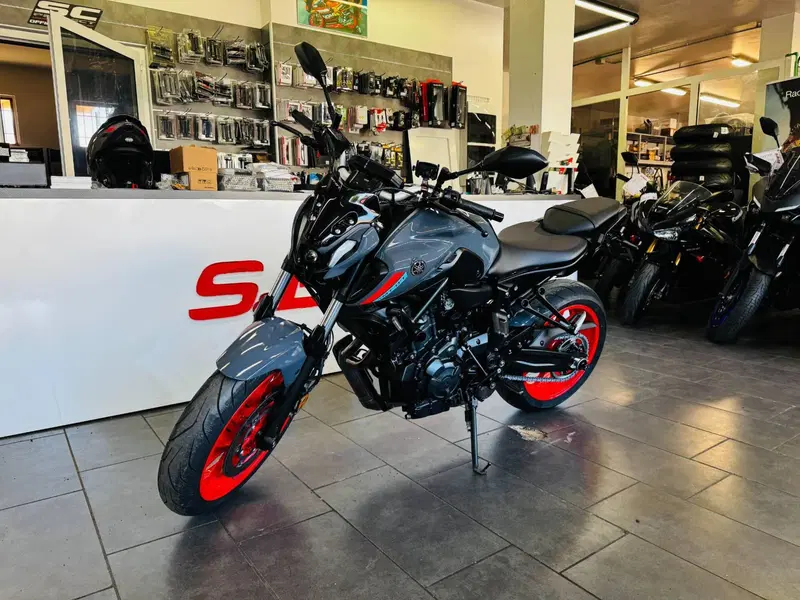 Yamaha MT-07 (2021 - 24) (4)