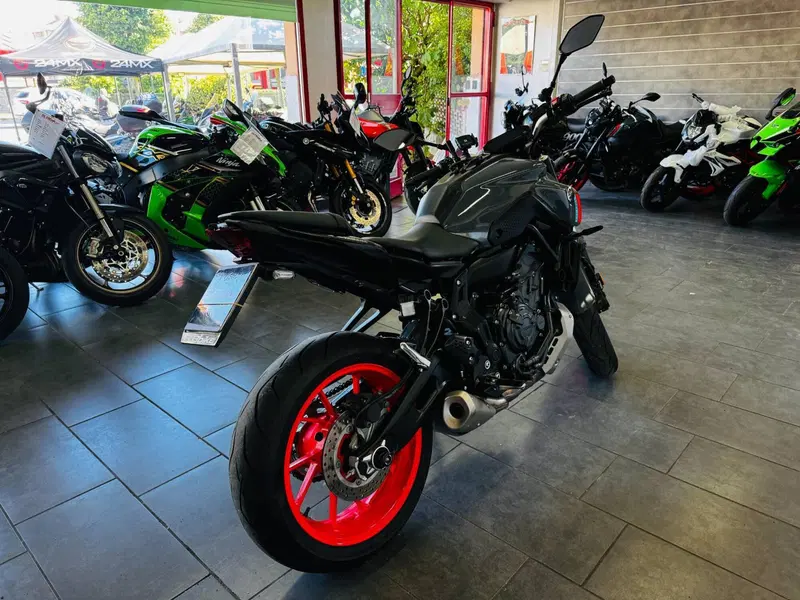 Yamaha MT-07 (2021 - 24) (7)