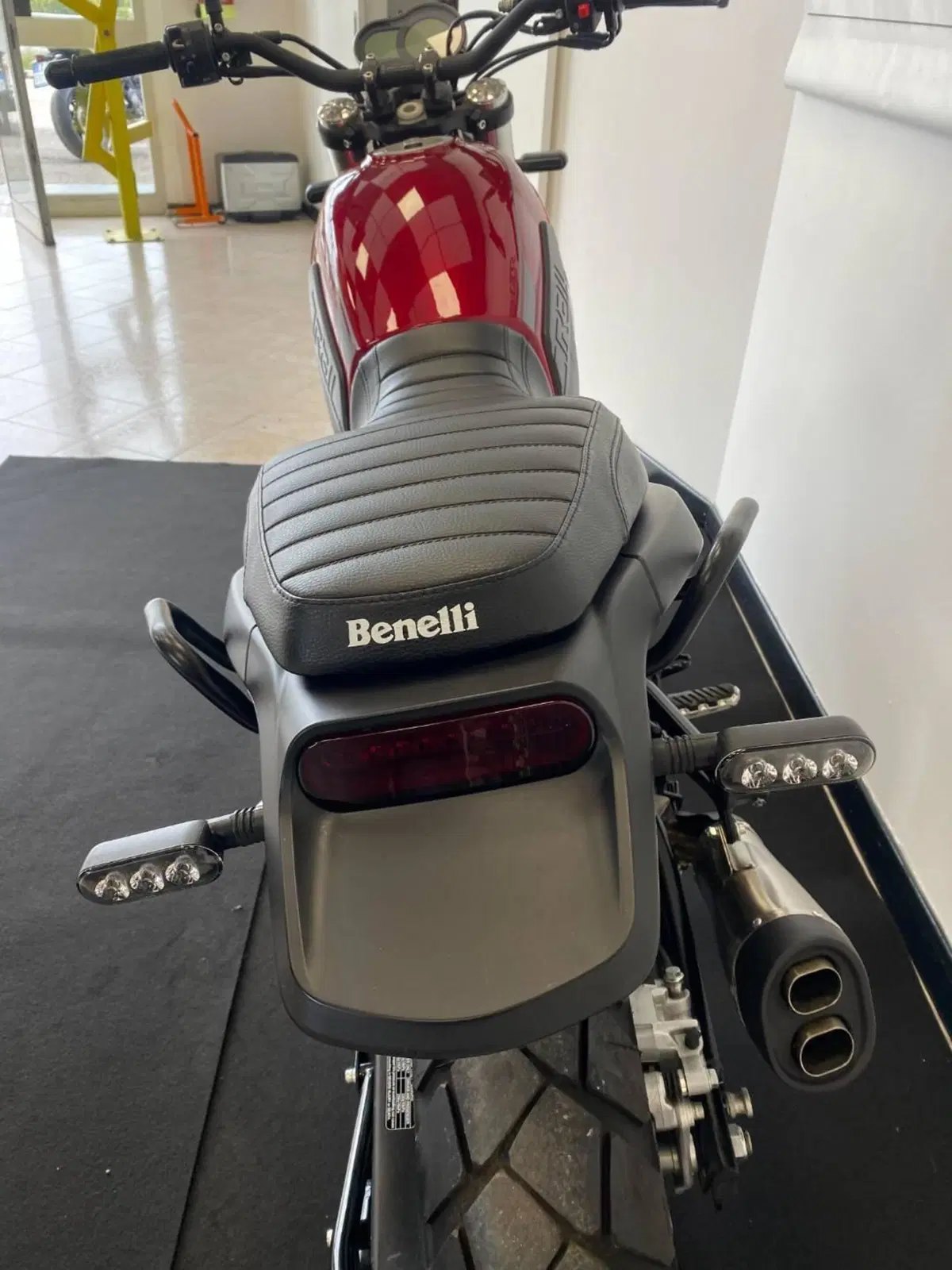 Benelli Leoncino 500 Trail (2021 - 26) (5)