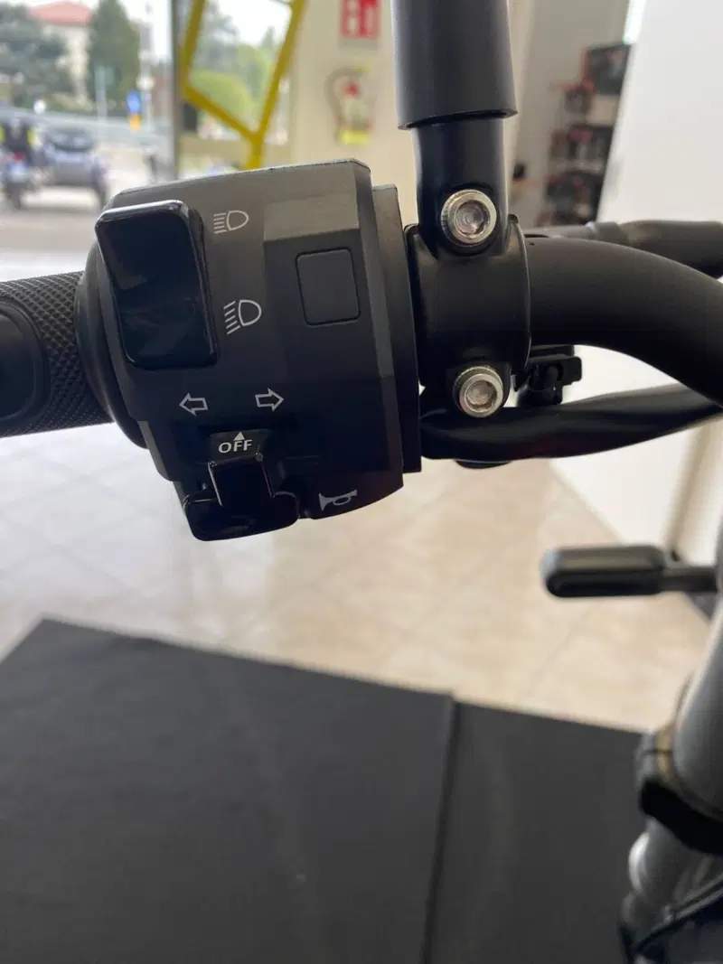 Benelli Leoncino 500 Trail (2021 - 26) (13)