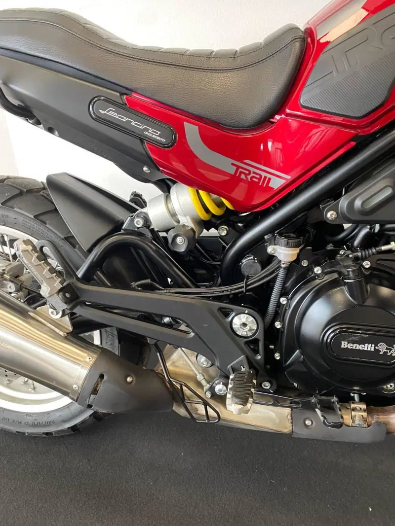 Benelli Leoncino 500 Trail (2021 - 26) (3)
