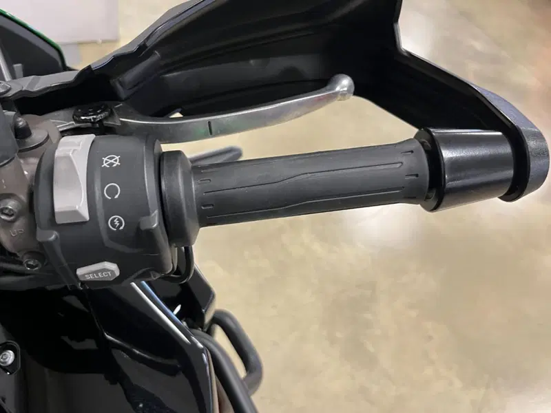 Kawasaki Versys 1000 S (2021 - 24) (11)