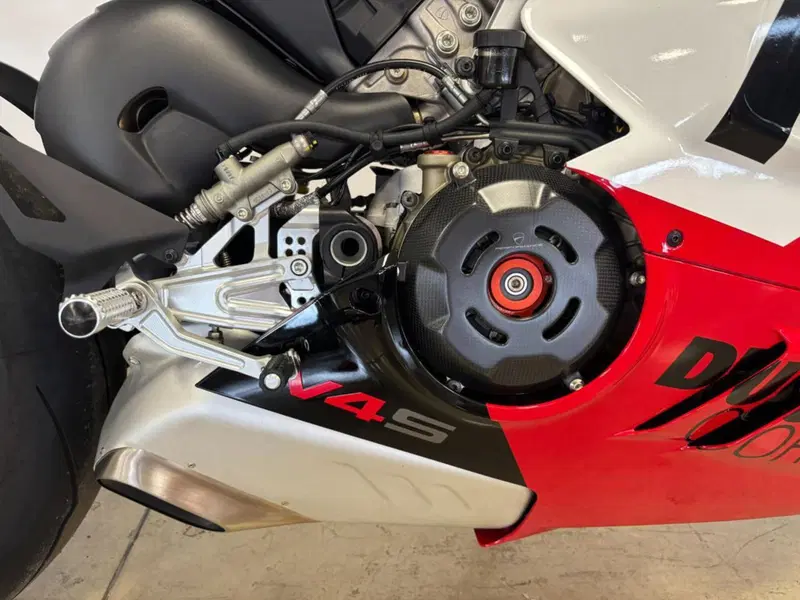 Ducati Panigale V4 S (2022 - 24) (8)