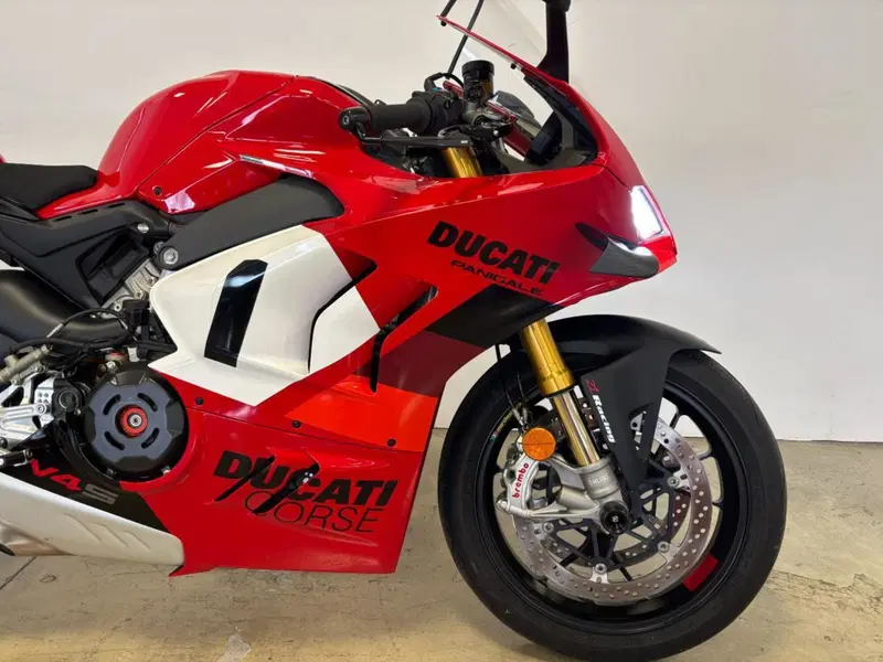 Ducati Panigale V4 S (2022 - 24) (5)