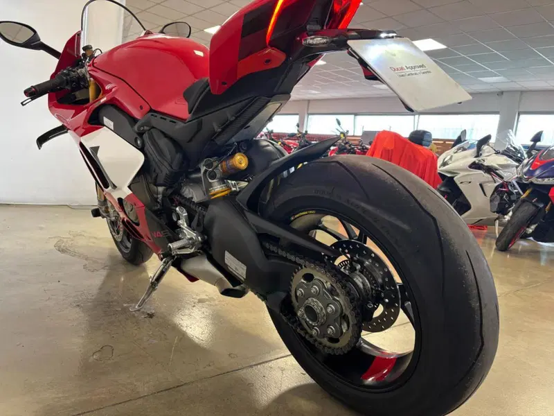 Ducati Panigale V4 S (2022 - 24) (11)
