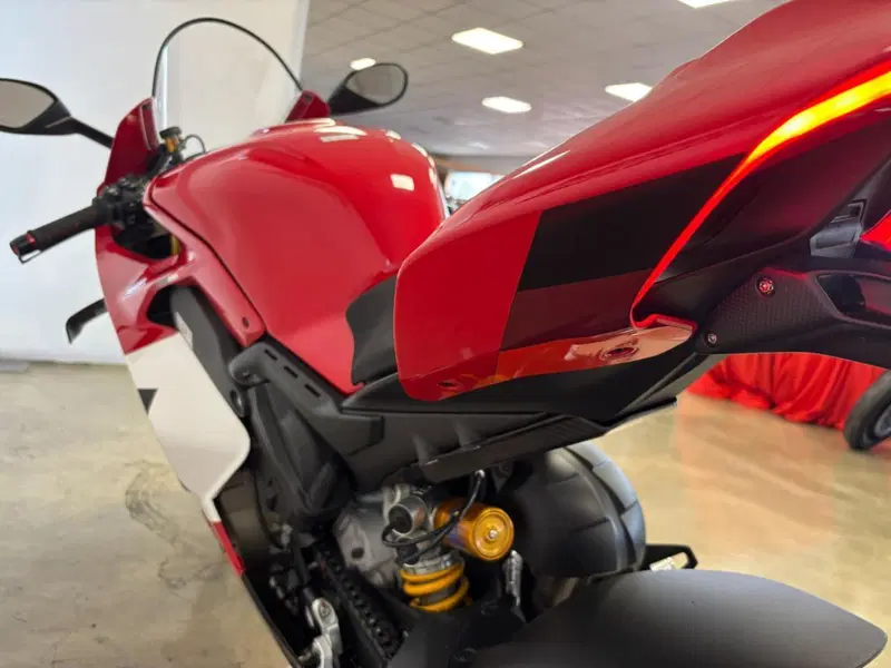 Ducati Panigale V4 S (2022 - 24) (12)