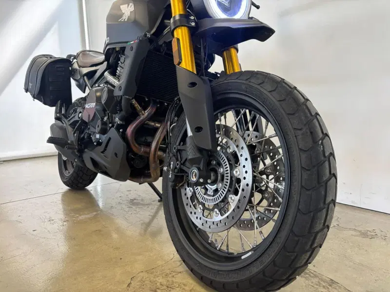 Moto Morini SEIEMMEZZO SCR (2022 - 26) (4)