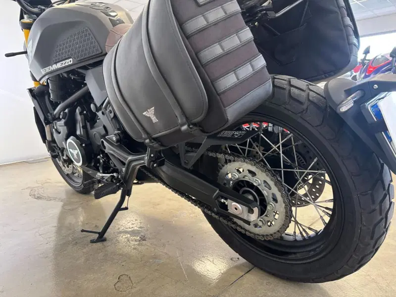 Moto Morini SEIEMMEZZO SCR (2022 - 26) (8)